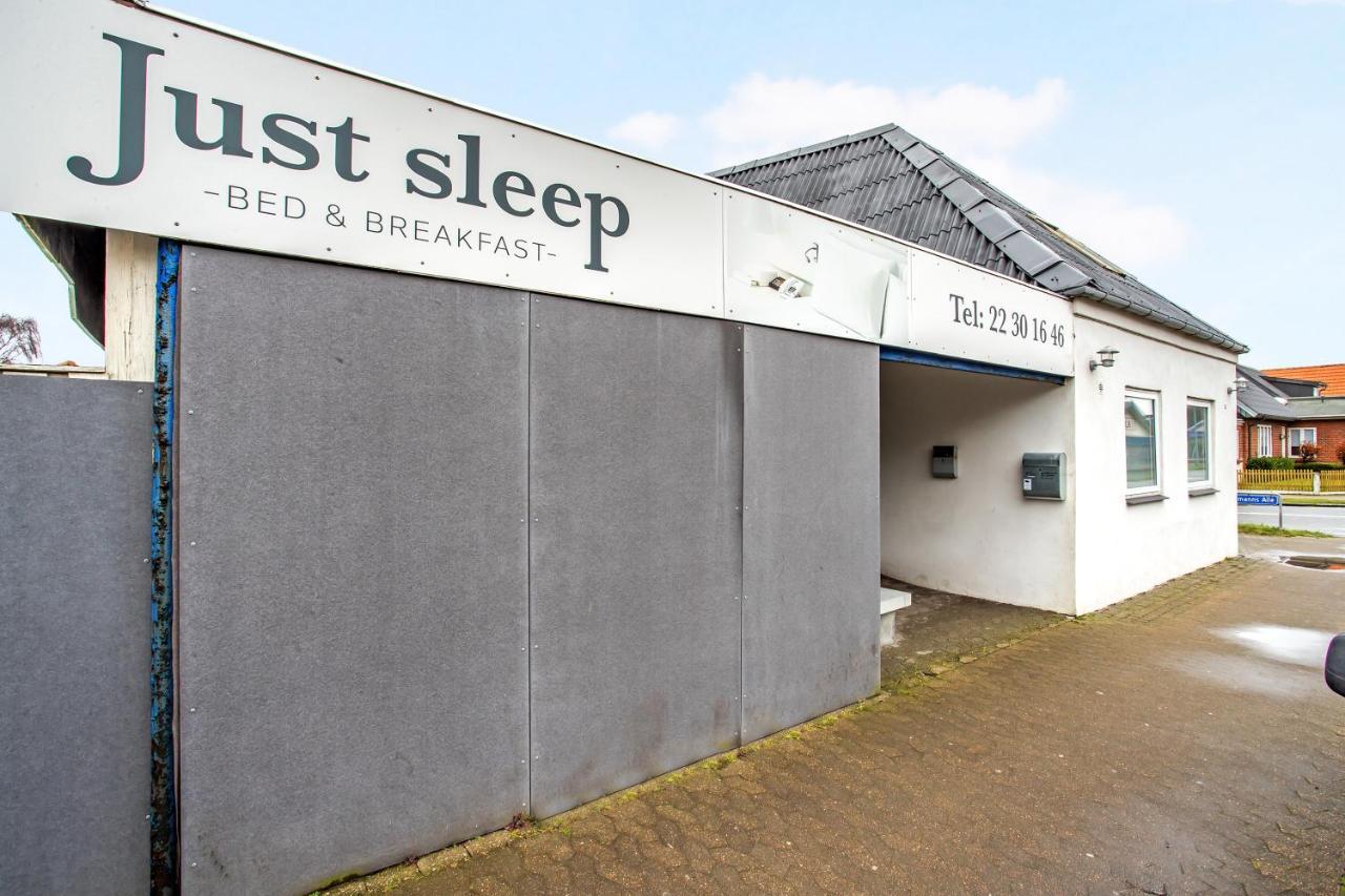 Hotel Just Sleep Esbjerg Exterior foto